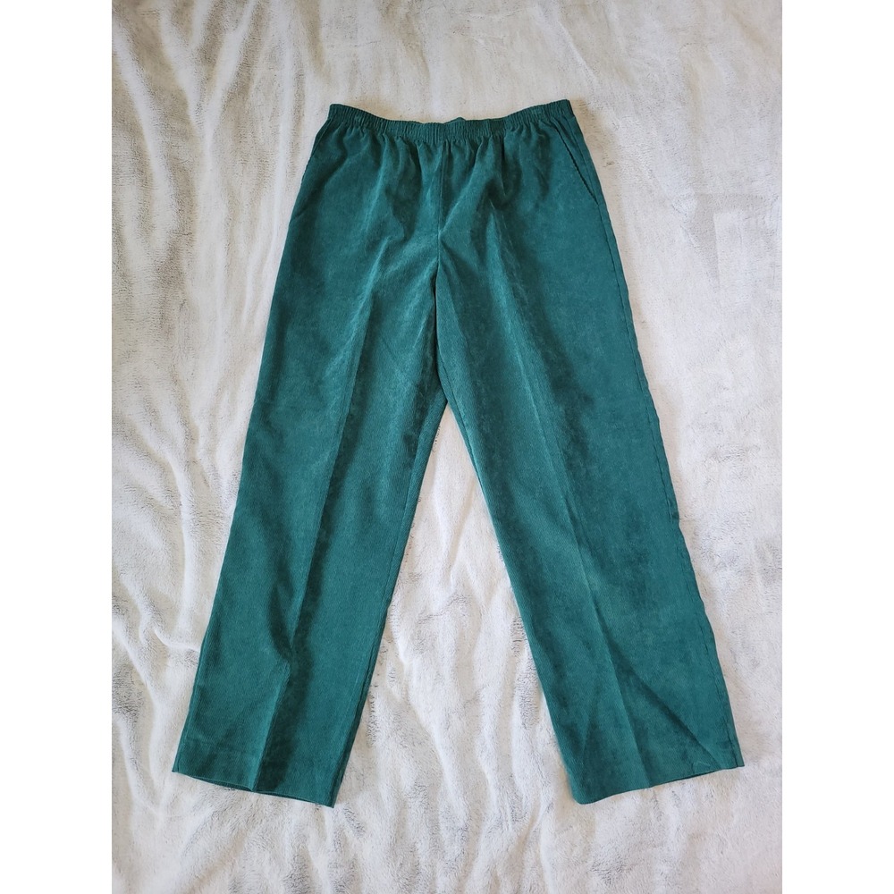 Alfred Dunner Womens Size 12 Classics Proportioned Short Green Pants Corduroy